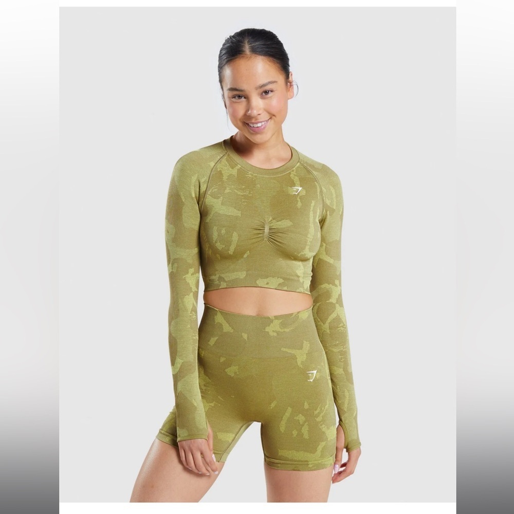 Gymshark Adapt Camo Green Seamless Ruched Long Sleeve Gym Activewear Crop Top S - Picture 3 of 6